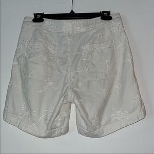 Anthropologie white shorts so cute but they are too big unfortunately